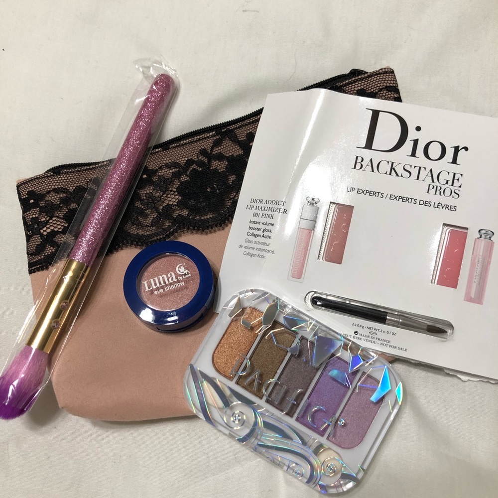 All New Makeup Bundle w/ Bag